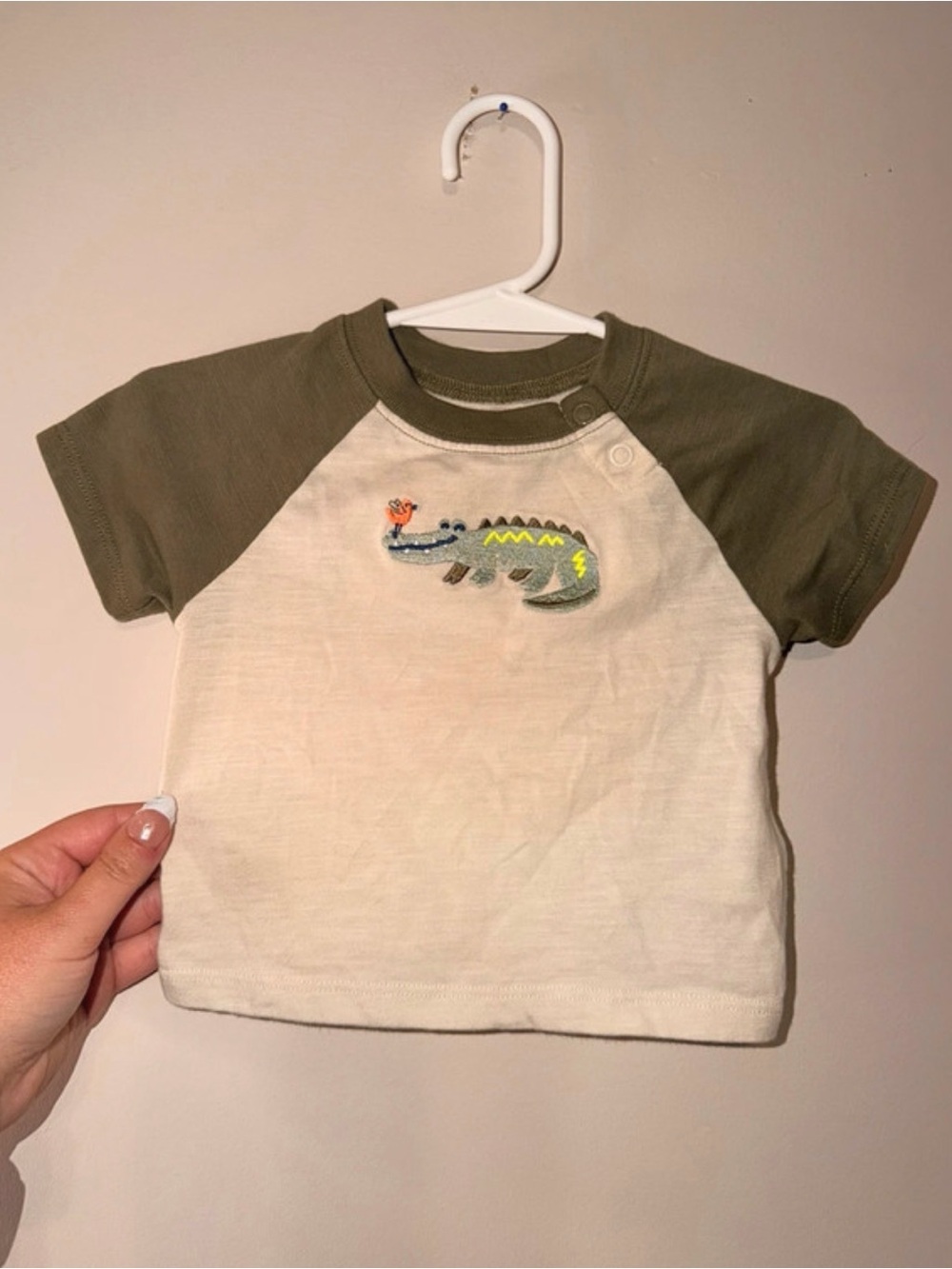 wonder nation Cream Raglan Tee with Olive Sleeves & Crocodile Patch